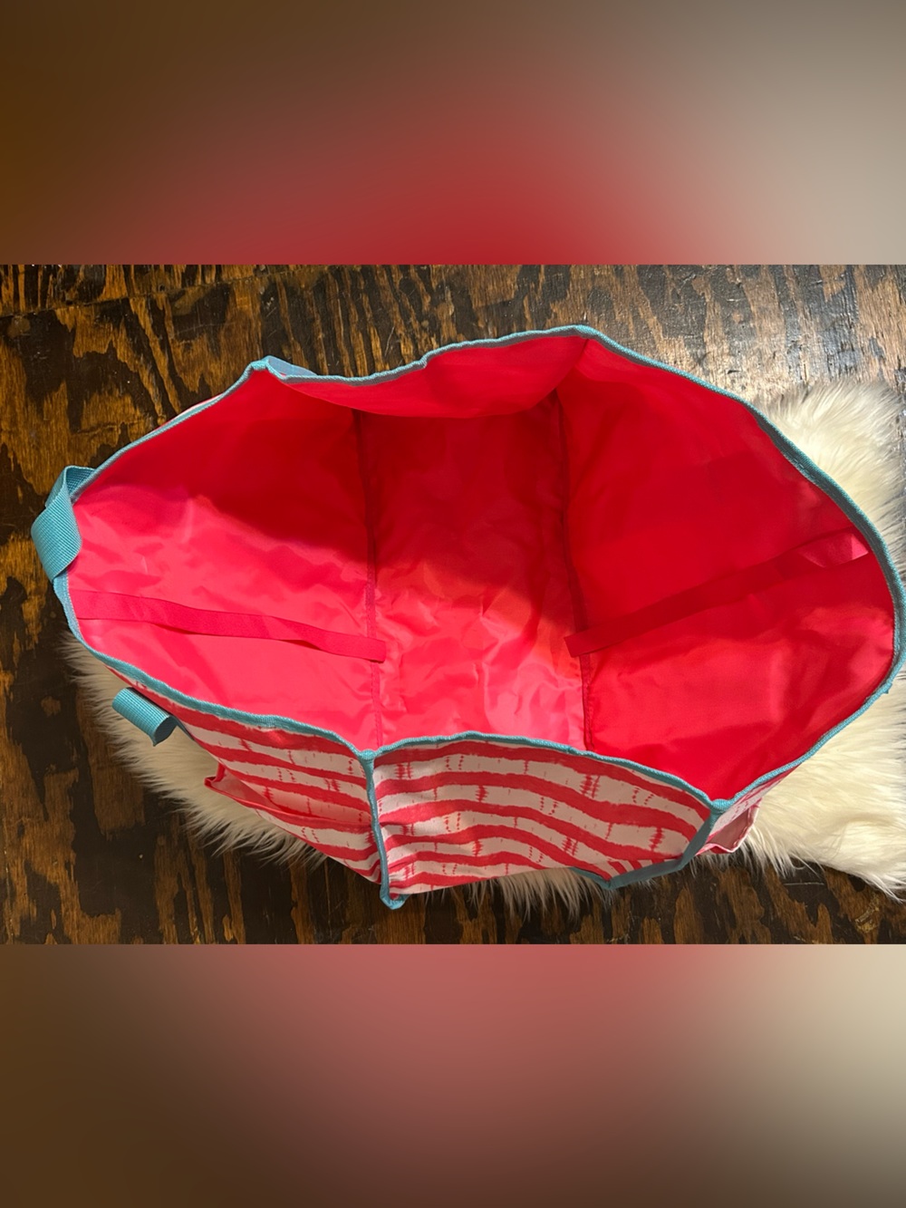 Crown & Ivy Pink Tie Dye Beach Bag - Picture 6 of 11